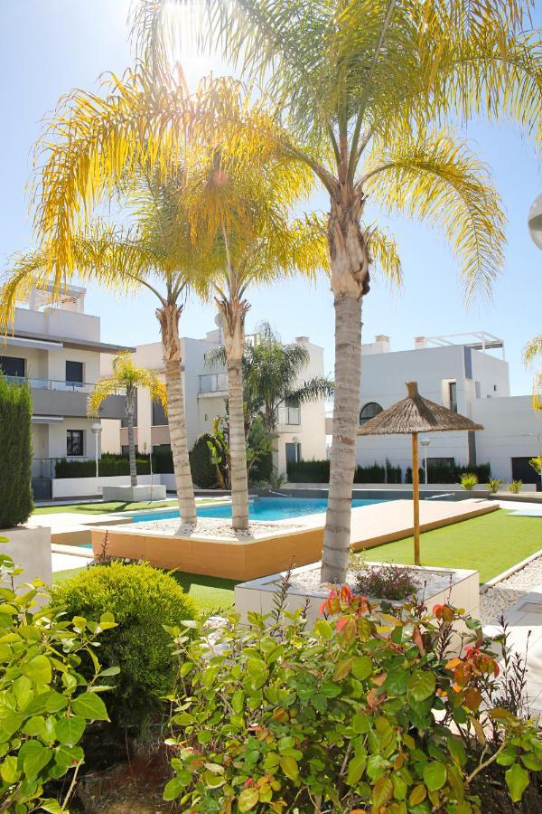 Fantastic Home With Ac, Pool And Bbq Rojales Extérieur photo