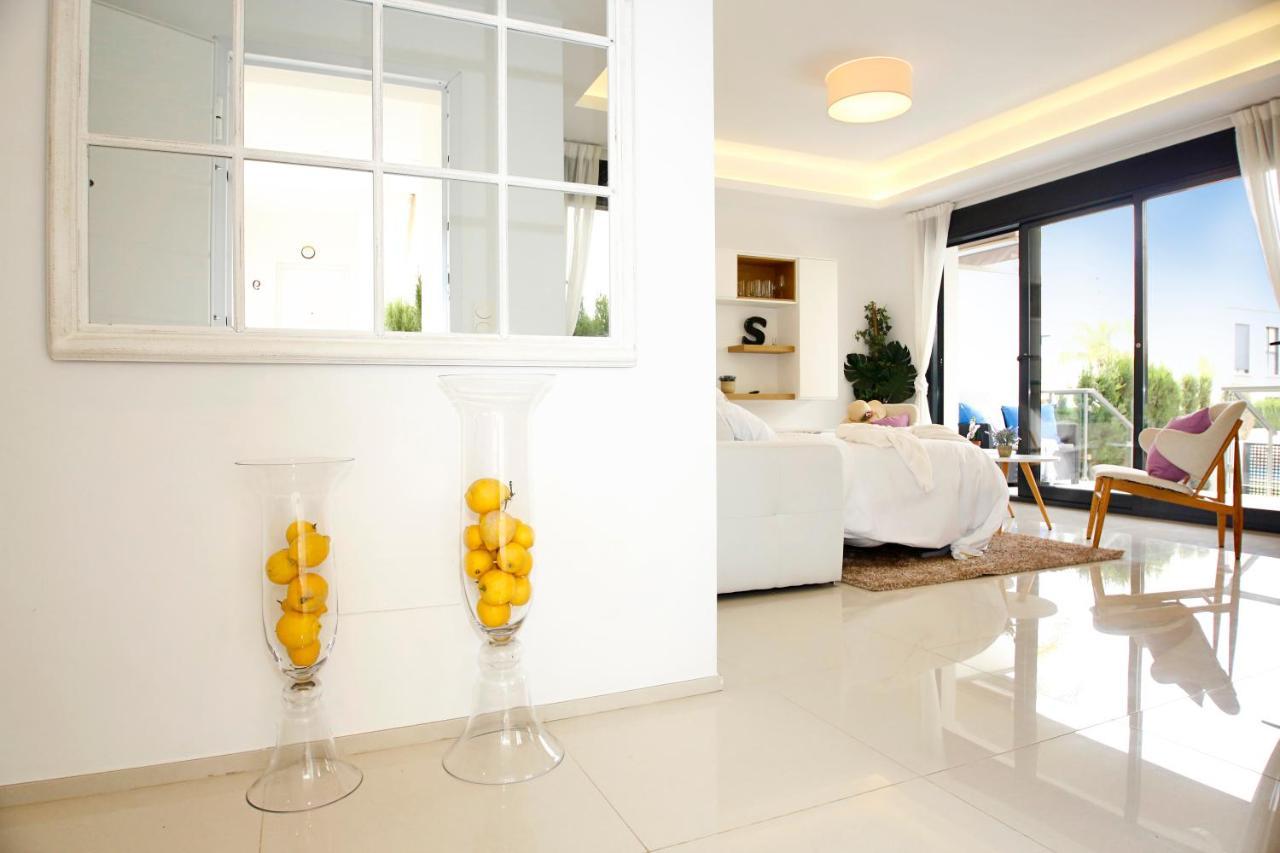 Fantastic Home With Ac, Pool And Bbq Rojales Extérieur photo