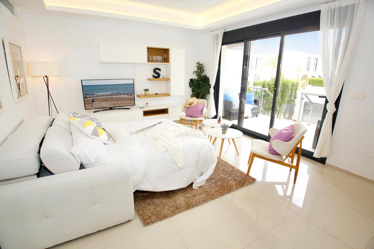 Fantastic Home With Ac, Pool And Bbq Rojales Extérieur photo