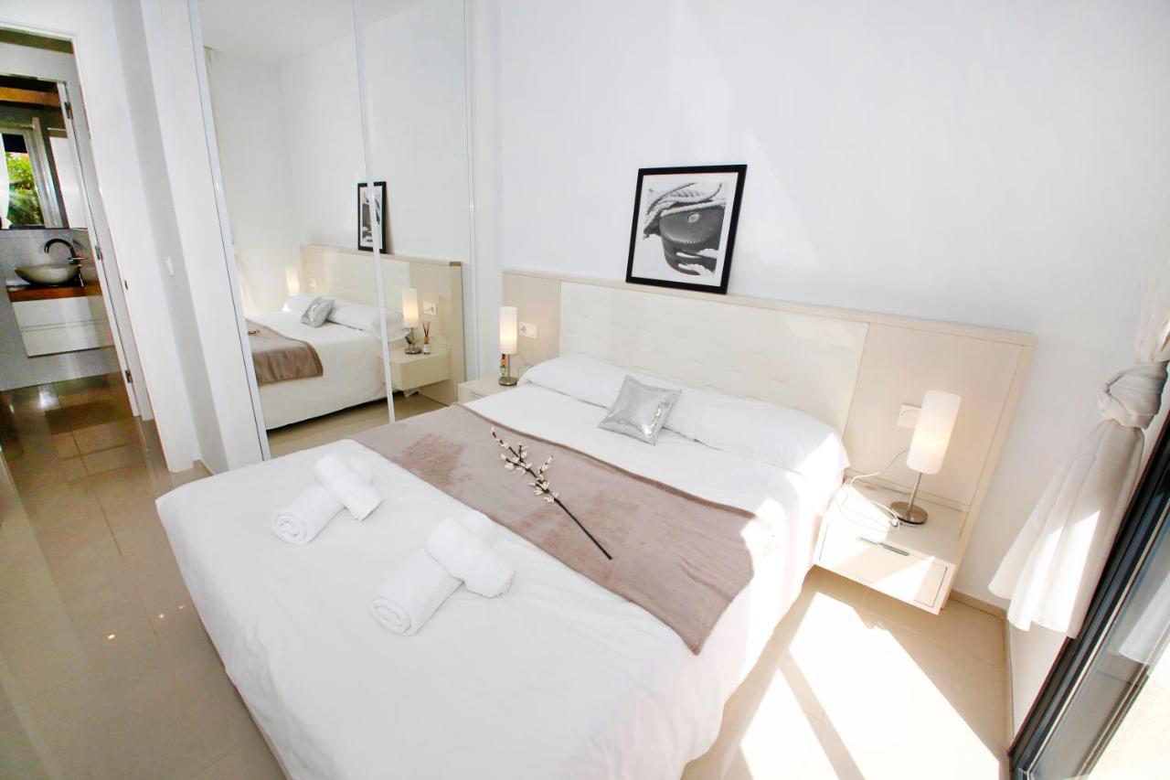 Fantastic Home With Ac, Pool And Bbq Rojales Extérieur photo