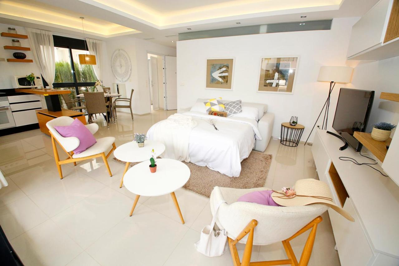 Fantastic Home With Ac, Pool And Bbq Rojales Extérieur photo