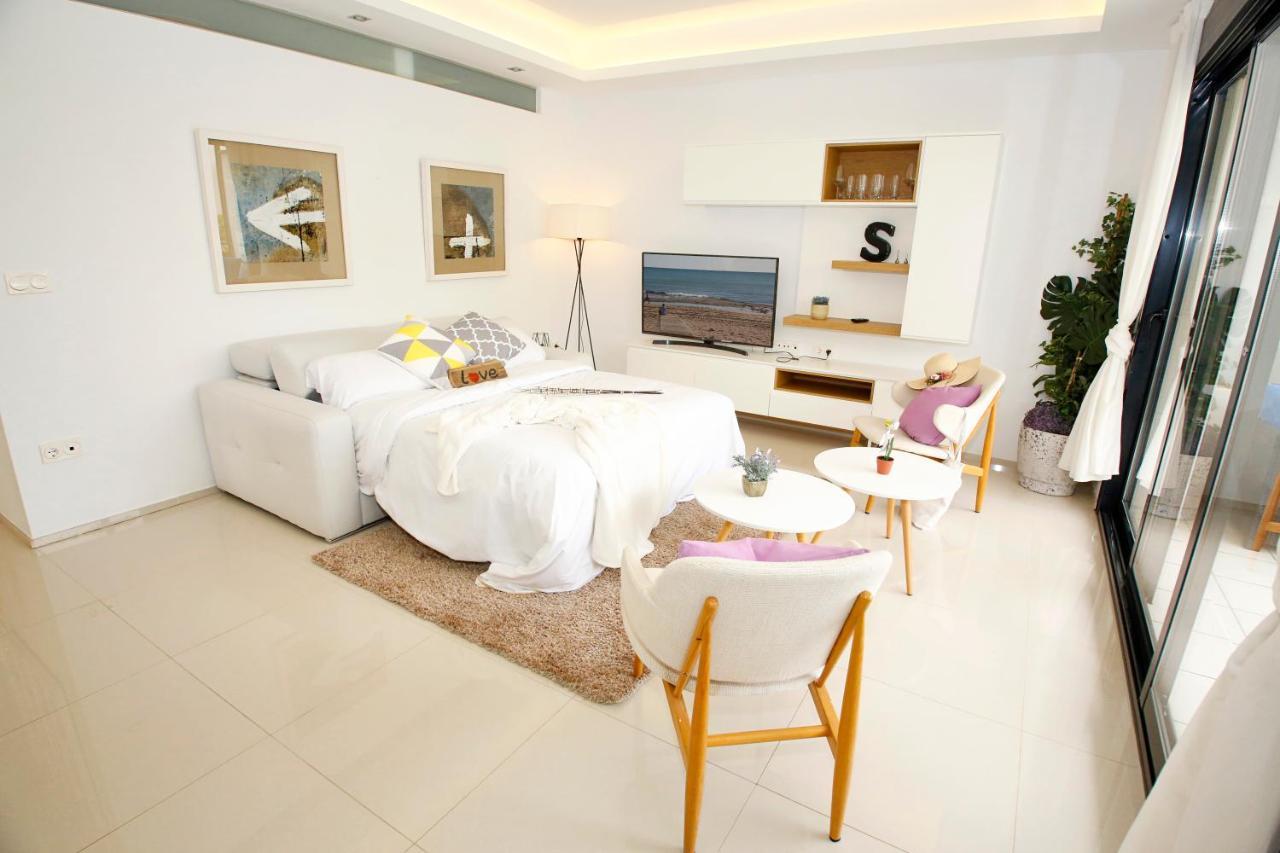 Fantastic Home With Ac, Pool And Bbq Rojales Extérieur photo